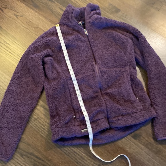 Avalanche Purple Fuzzy Jacket Zip Midlayer Thermalation Medium M GUC - Picture 2 of 8